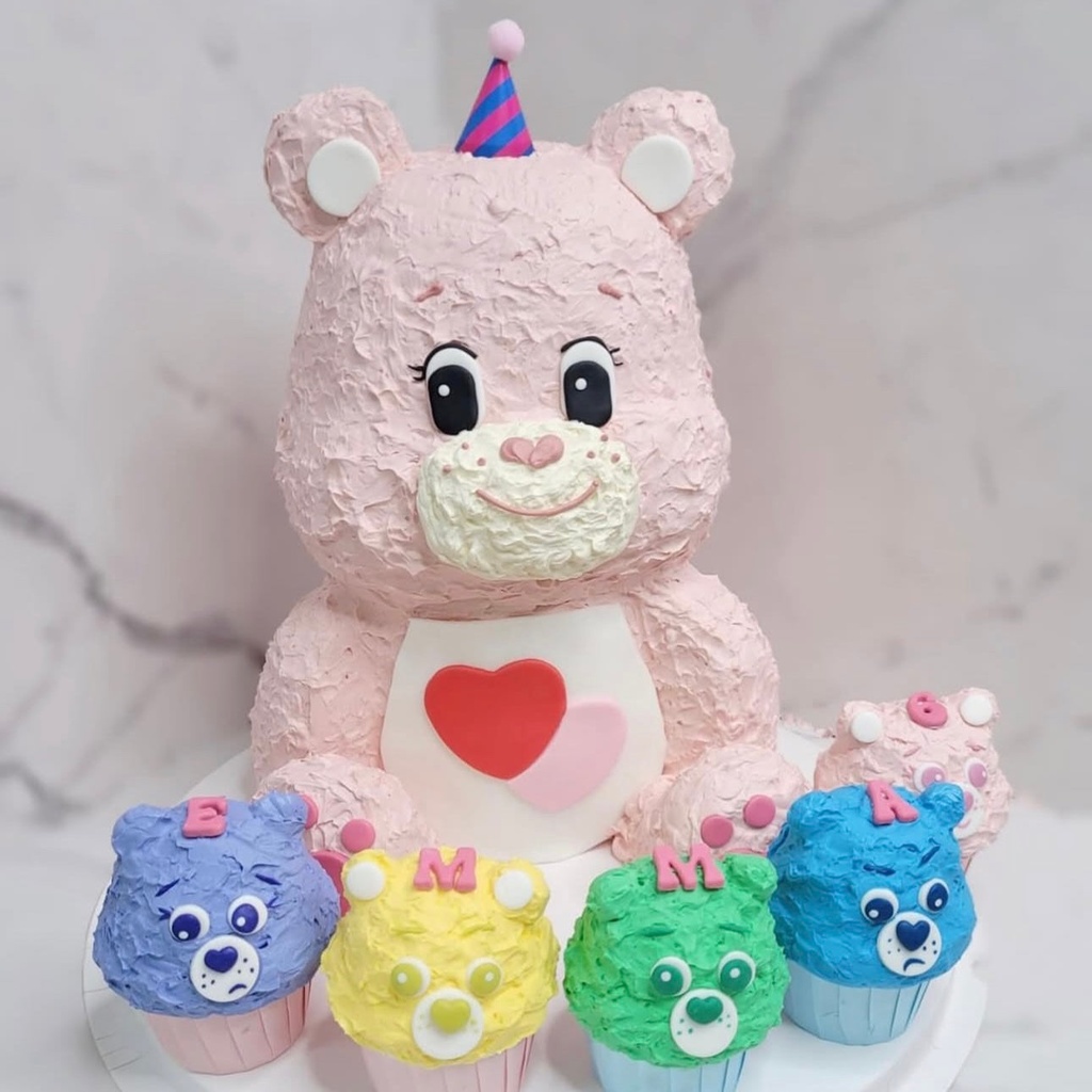 Carebear立體蛋糕 (8” （8人以下） / 5個cupcakes)